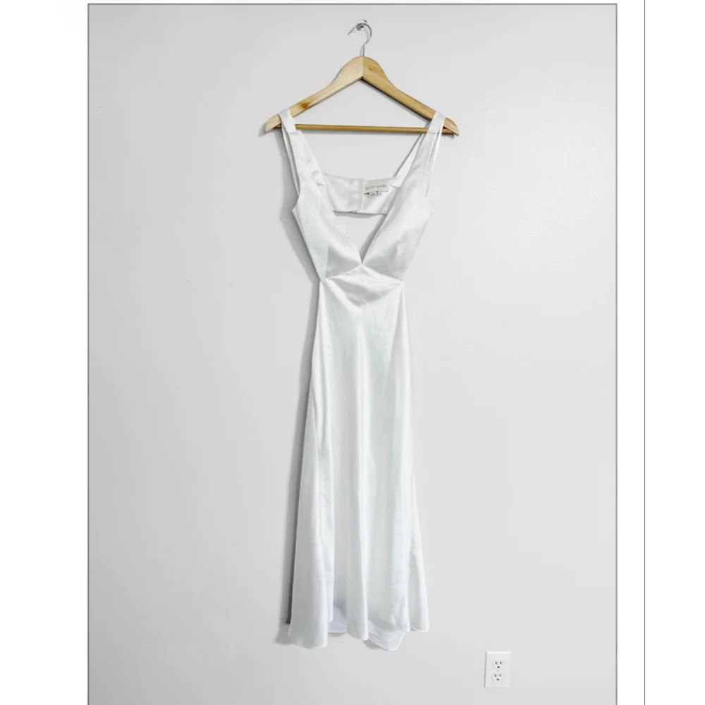 Sachin & Babi Sierra Satin Effect Midi Dress